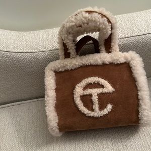 Ugg x Telfar crossbody bag 🤎